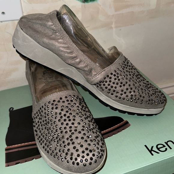 White Mountain Shoes - BRAND NEW SHOES WOMEN SIZE 8 1/2 NEVER WORN PLS BUY